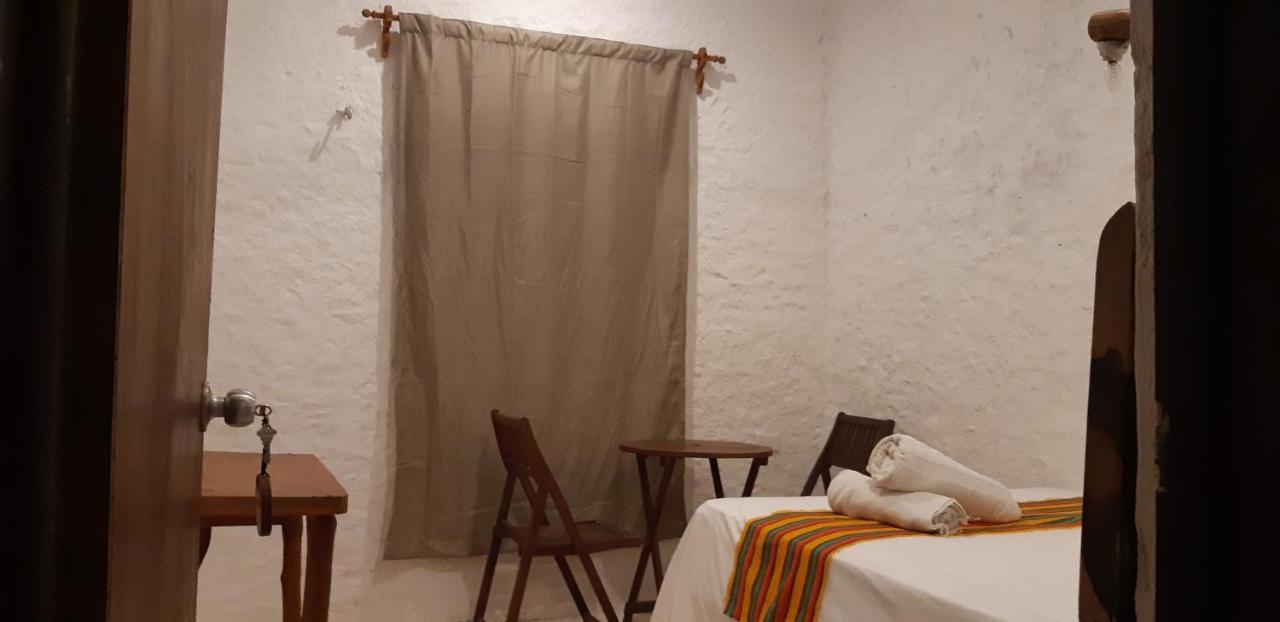 Hostel La ホルボックス島 エクステリア 写真